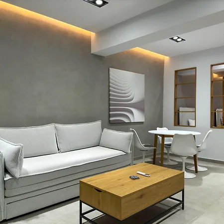 Whitekaravan Apartment